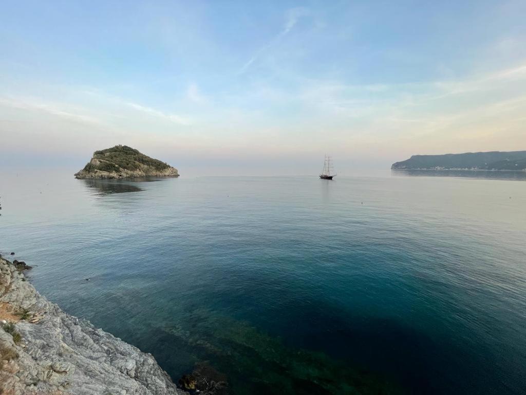 Una Finestra Sul Mare Home 1 بيرغيجي المظهر الخارجي الصورة