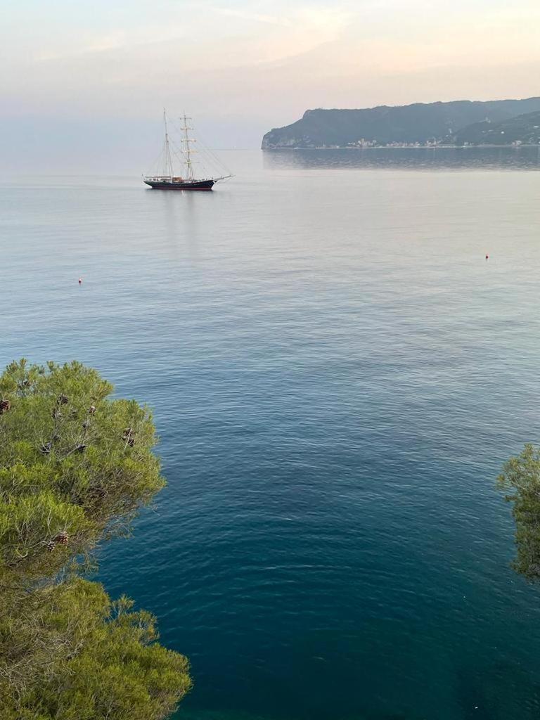 Una Finestra Sul Mare Home 1 بيرغيجي المظهر الخارجي الصورة